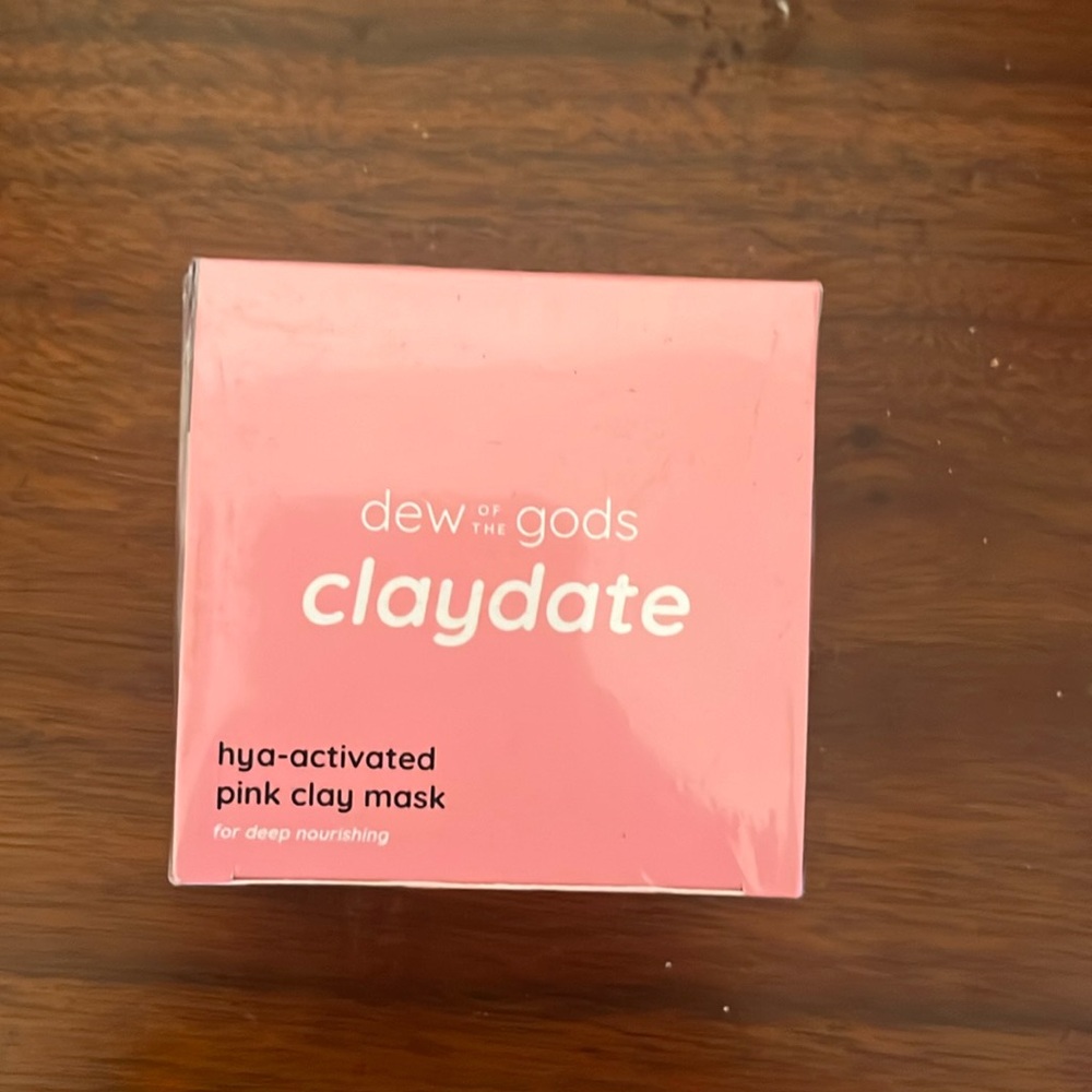 Dew of the Gods Claydate pink clay mask
